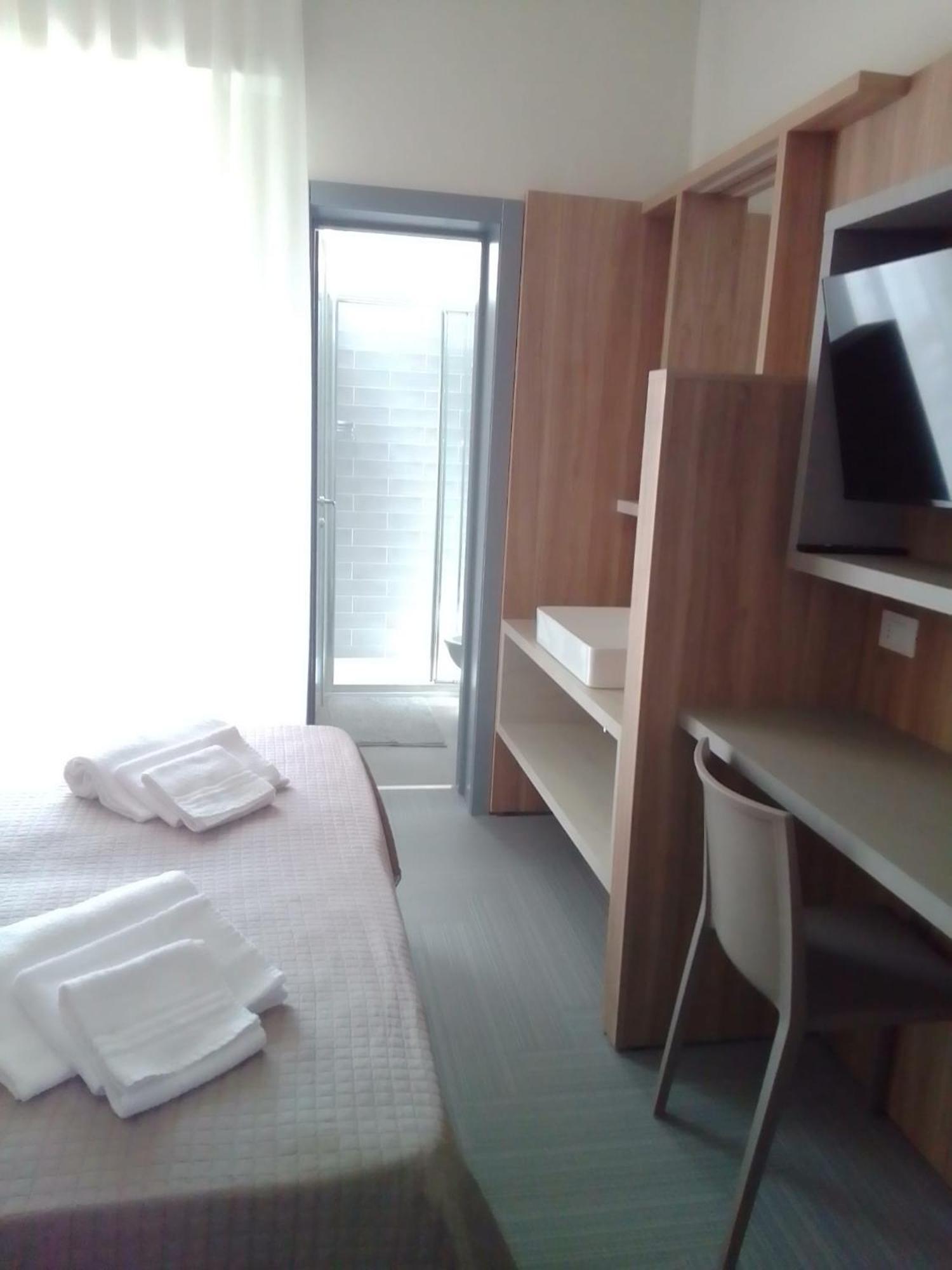 Hotel Doria Белариа-Игеа Марина Екстериор снимка