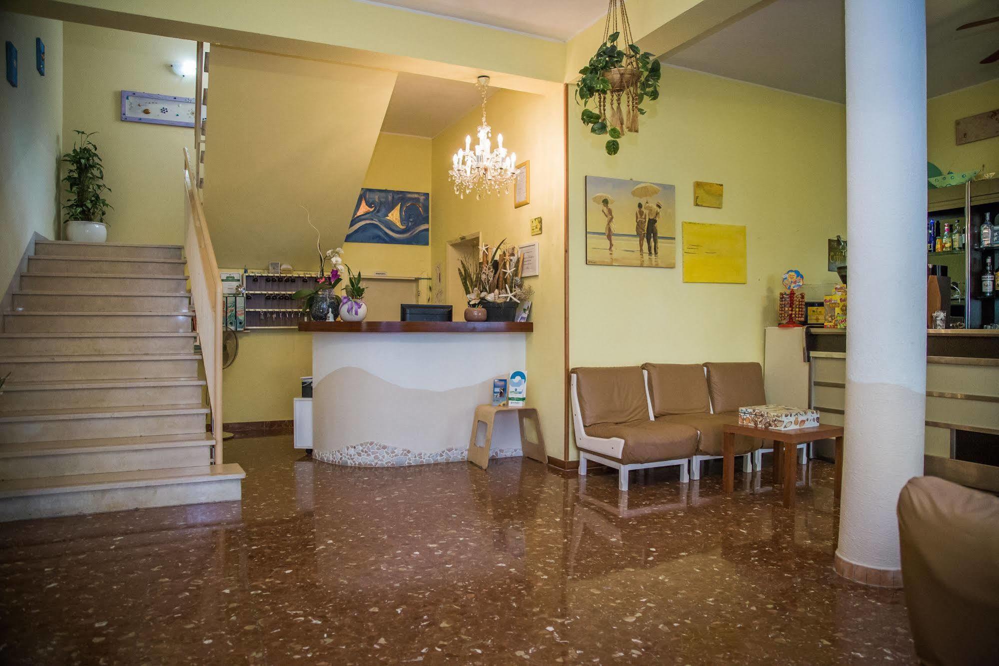 Hotel Doria Белариа-Игеа Марина Екстериор снимка